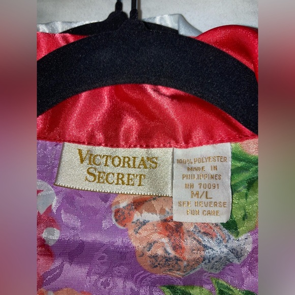 Vintage Victoria Secret Gold Label Floral Nightgown - Picture 3 of 3